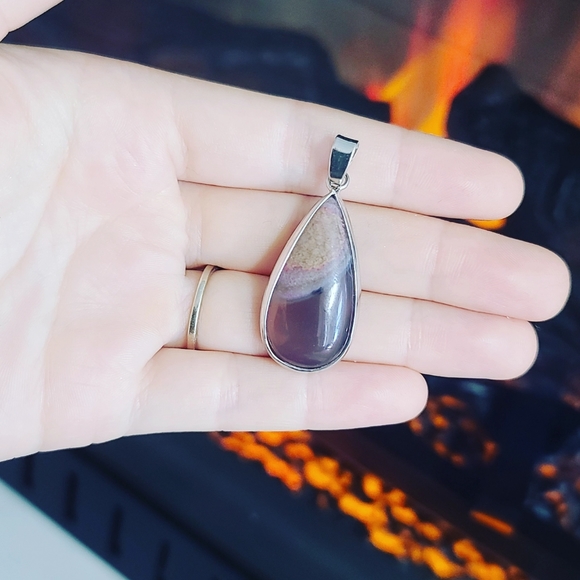 Cute Rainbow Agate Teardrop Pendant - Picture 2 of 4